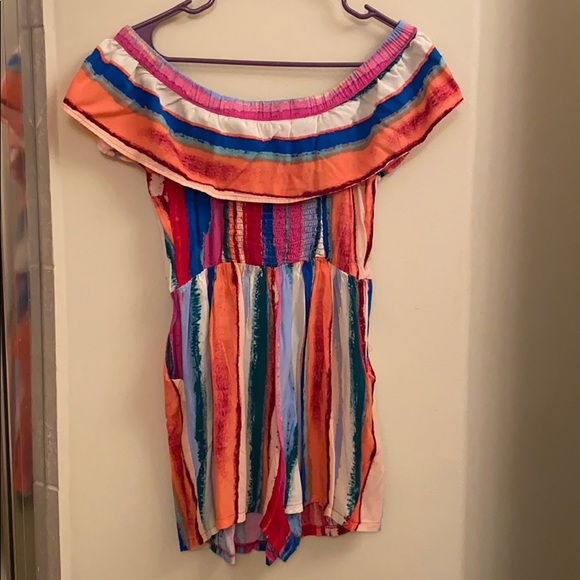 Shorts Romper - Picture 2 of 4